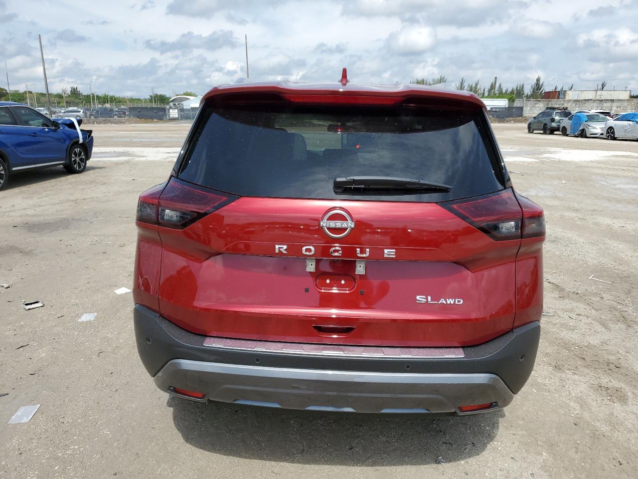 Photo 5 VIN: 5N1BT3CB7PC916855 - NISSAN ROGUE 