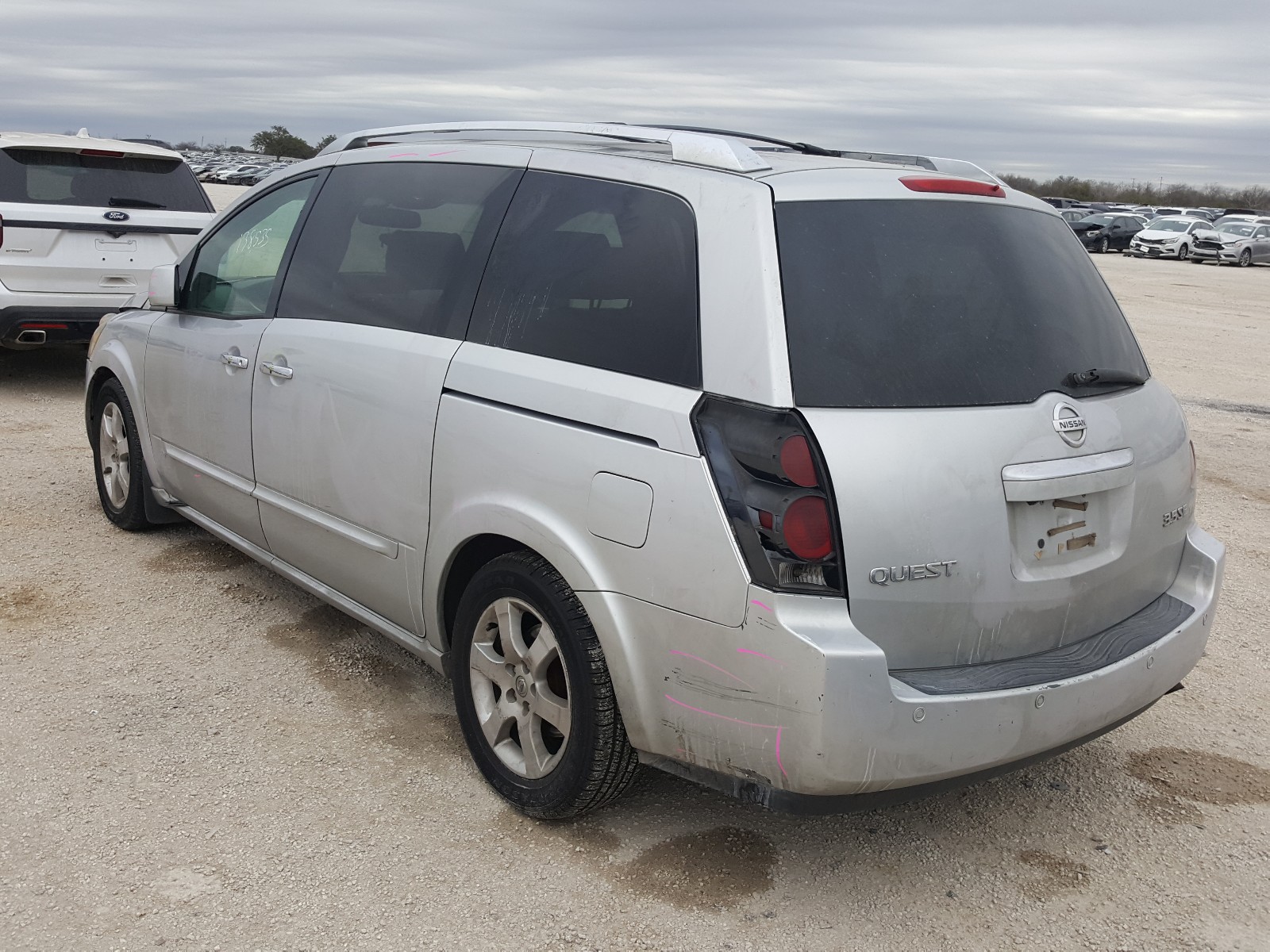 Photo 2 VIN: 5N1BV28U17N130827 - NISSAN QUEST S 