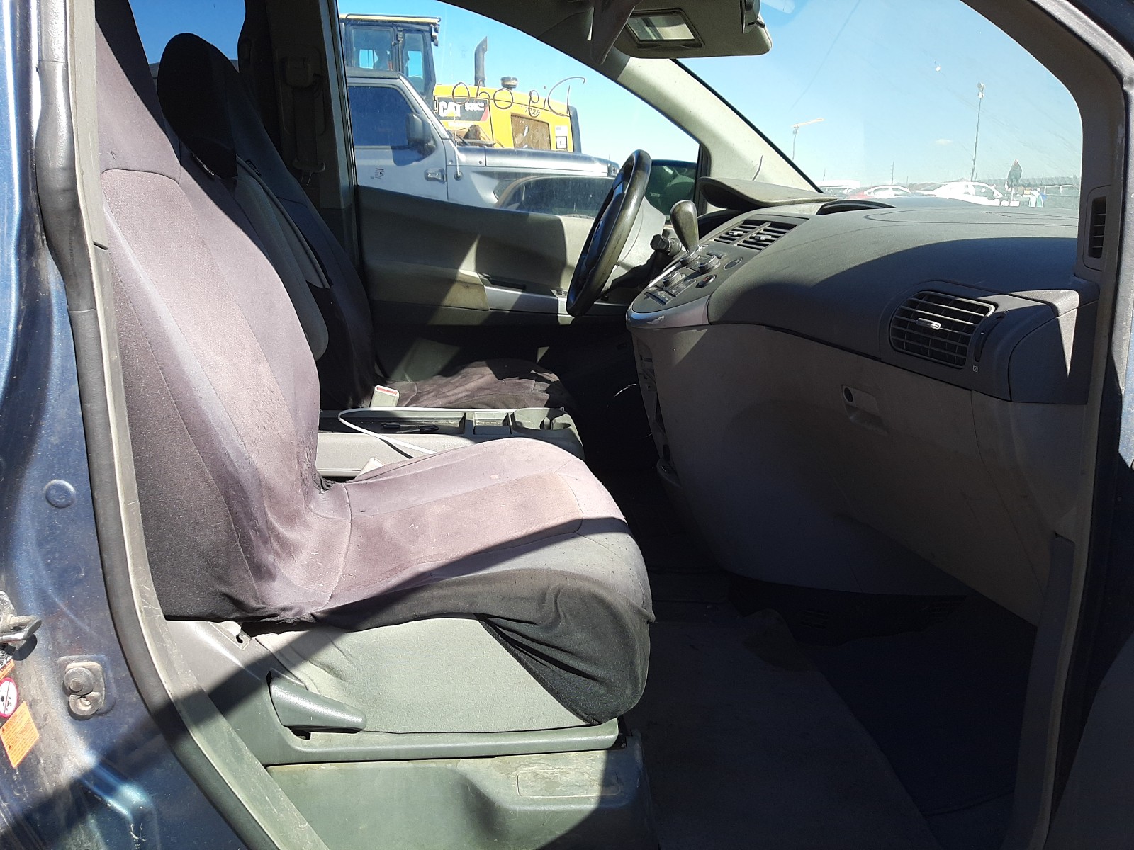 Photo 4 VIN: 5N1BV28U18N101202 - NISSAN QUEST S 