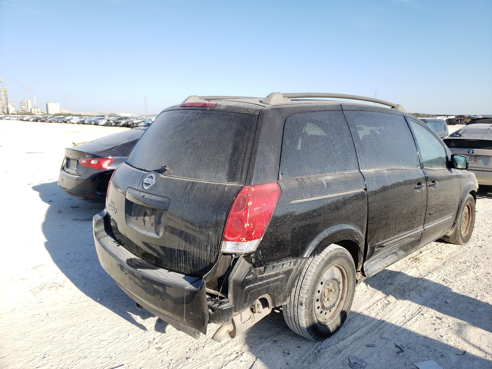 Photo 3 VIN: 5N1BV28U25N130638 - NISSAN QUEST S 