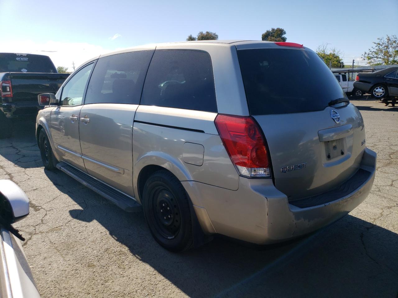 Photo 1 VIN: 5N1BV28U64N332381 - NISSAN QUEST 