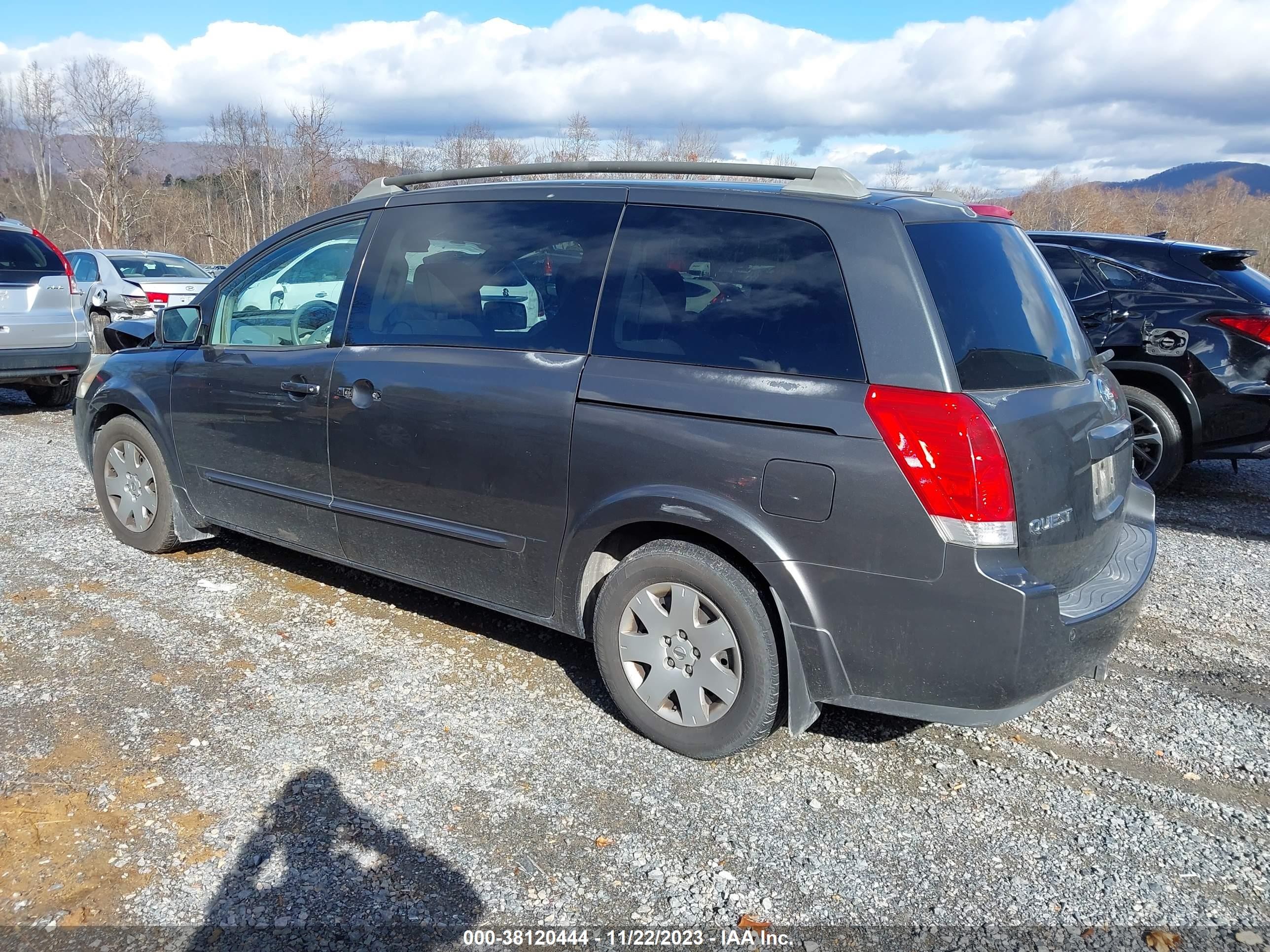 Photo 2 VIN: 5N1BV28U76N125646 - NISSAN QUEST 