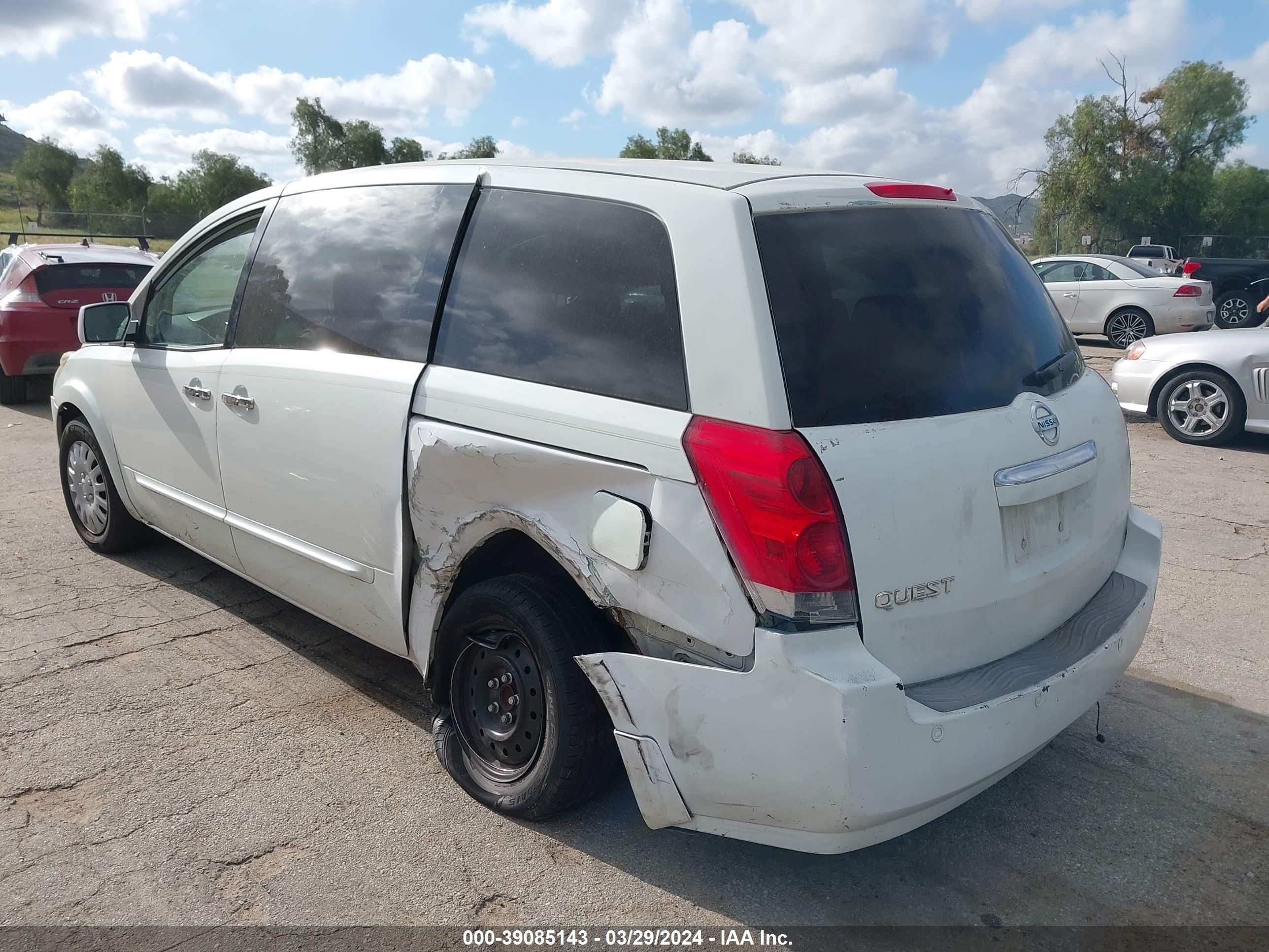 Photo 2 VIN: 5N1BV28U87N131067 - NISSAN QUEST 