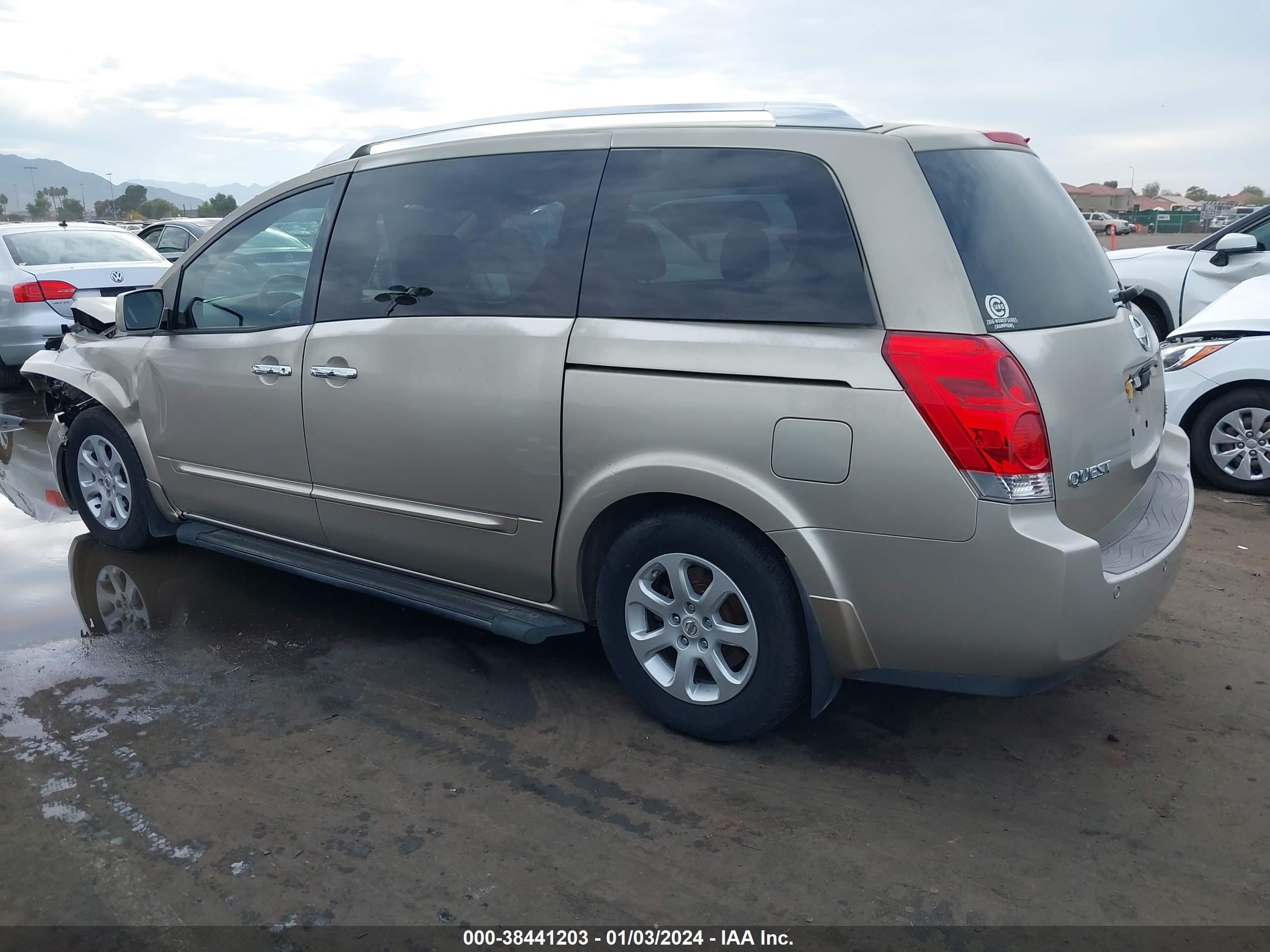 Photo 2 VIN: 5N1BV28U87N139699 - NISSAN QUEST 