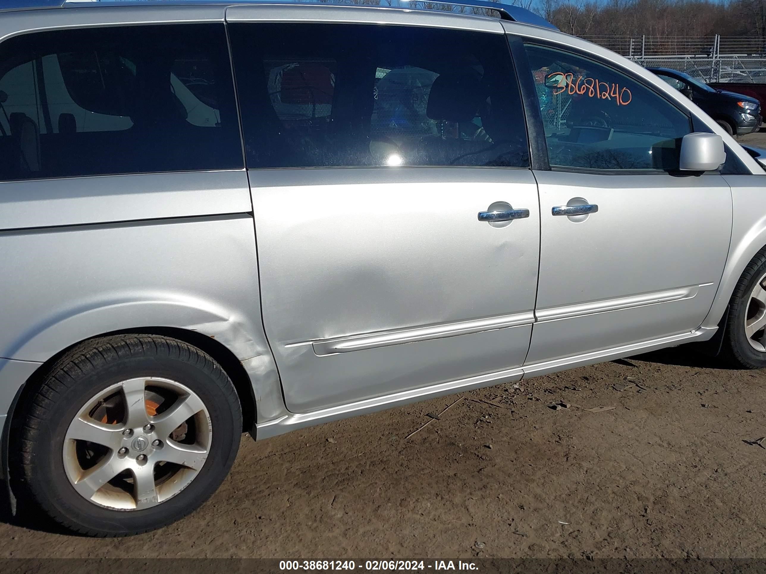 Photo 12 VIN: 5N1BV28U88N121351 - NISSAN QUEST 