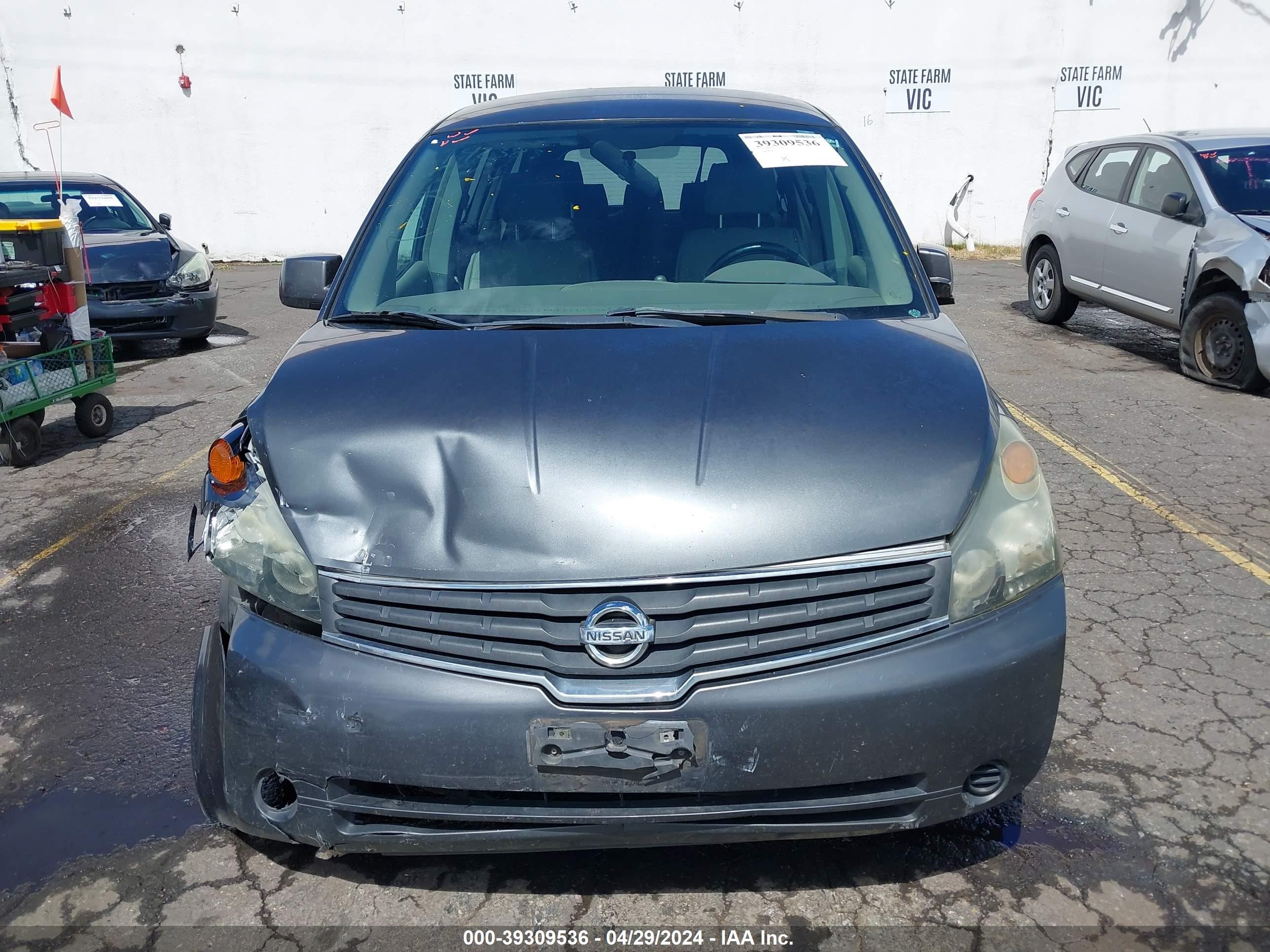 Photo 11 VIN: 5N1BV28UX8N102221 - NISSAN QUEST 