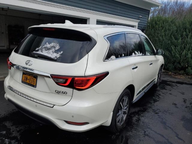 Photo 3 VIN: 5N1DL0MM7JC526627 - INFINITI QX60 