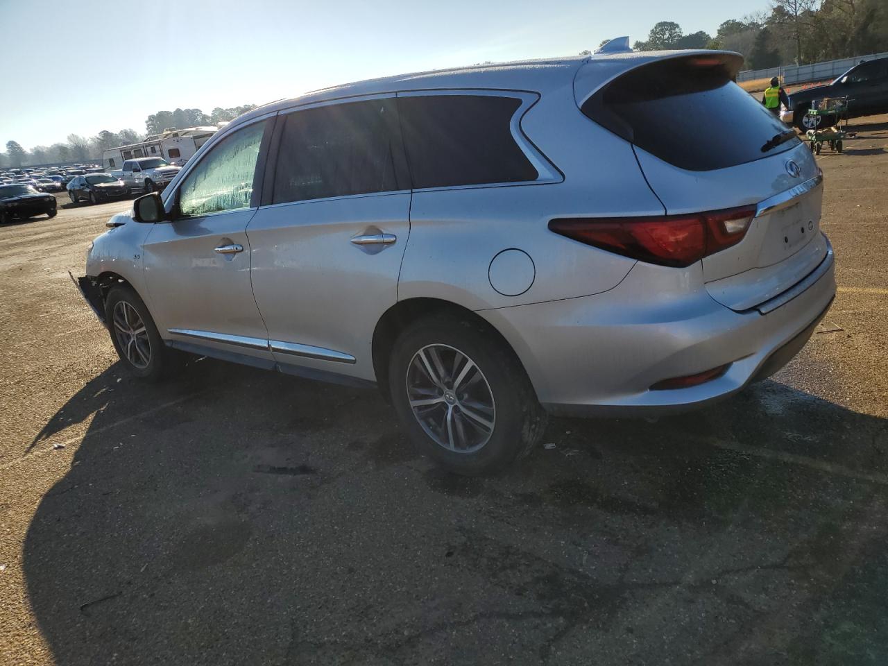 Photo 1 VIN: 5N1DL0MM7JC531052 - INFINITI QX60 