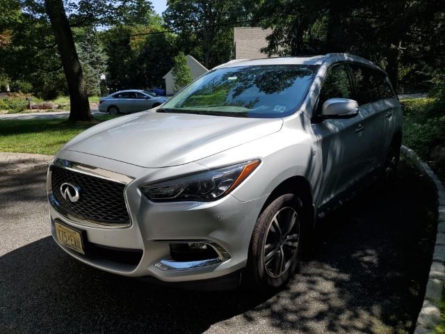 Photo 1 VIN: 5N1DL0MM8JC505267 - INFINITI QX60 