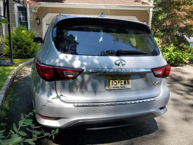 Photo 2 VIN: 5N1DL0MM8JC505267 - INFINITI QX60 