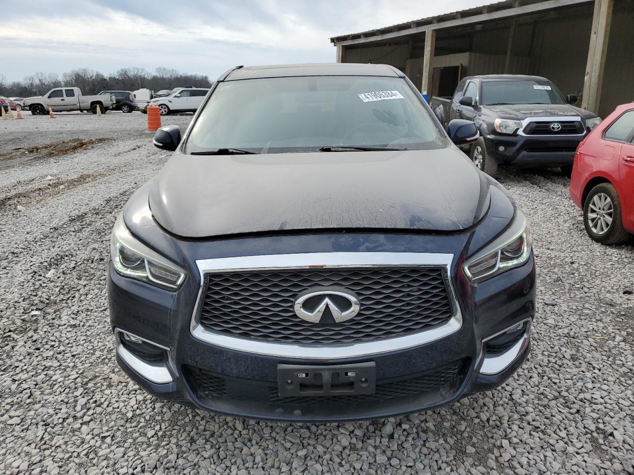 Photo 4 VIN: 5N1DL0MM8JC526829 - INFINITI QX60 