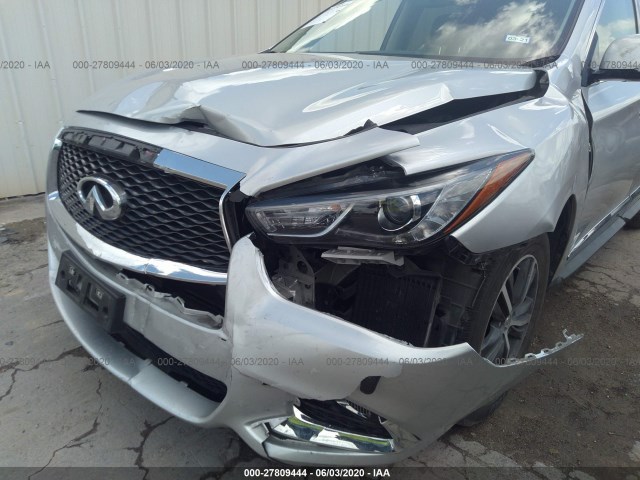 Photo 5 VIN: 5N1DL0MMXJC500443 - INFINITI QX60 