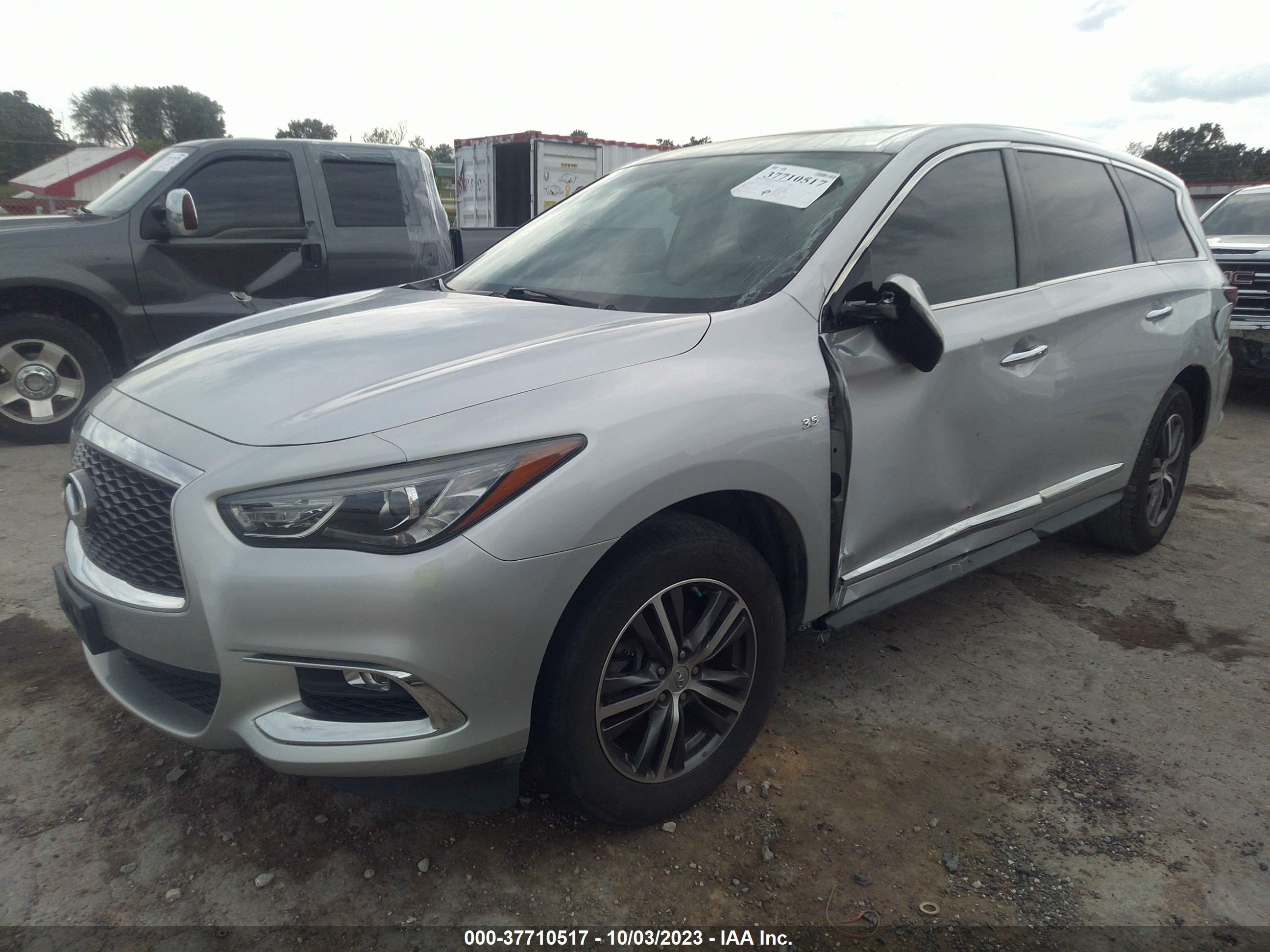 Photo 1 VIN: 5N1DL0MN1JC502011 - INFINITI QX60 