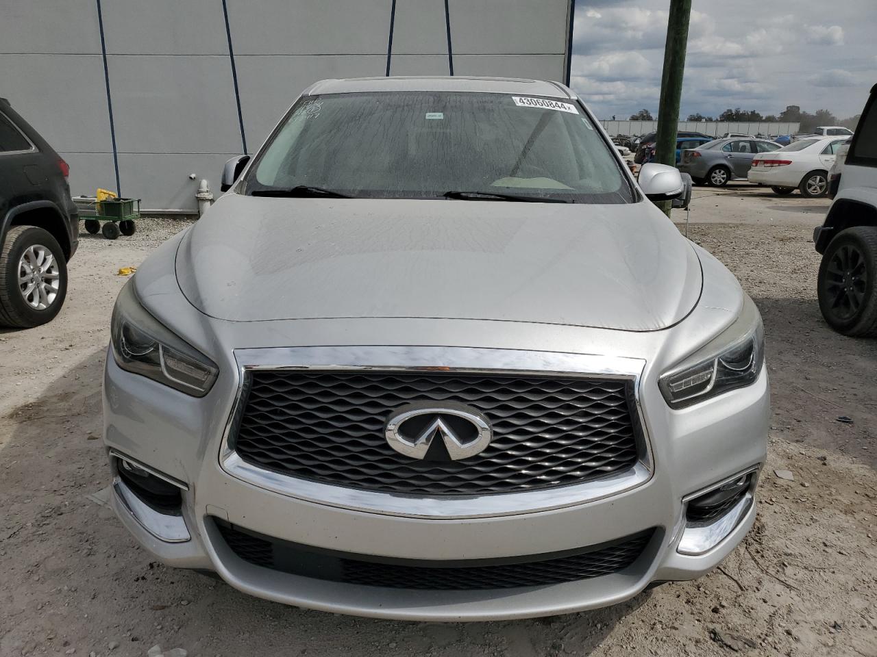 Photo 4 VIN: 5N1DL0MN2JC502504 - INFINITI QX60 