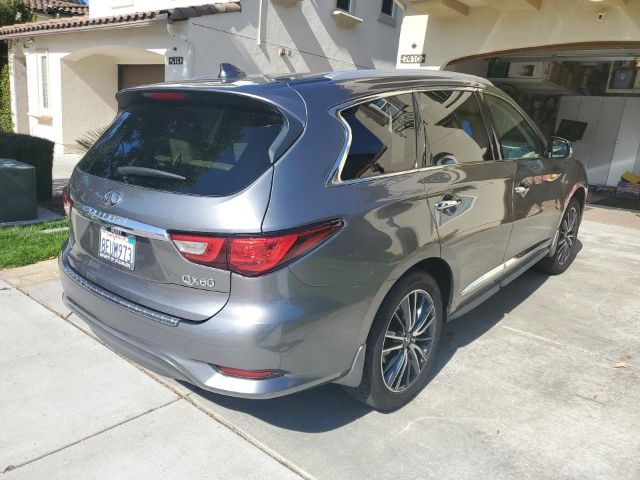 Photo 3 VIN: 5N1DL0MN2JC505869 - INFINITI QX60 