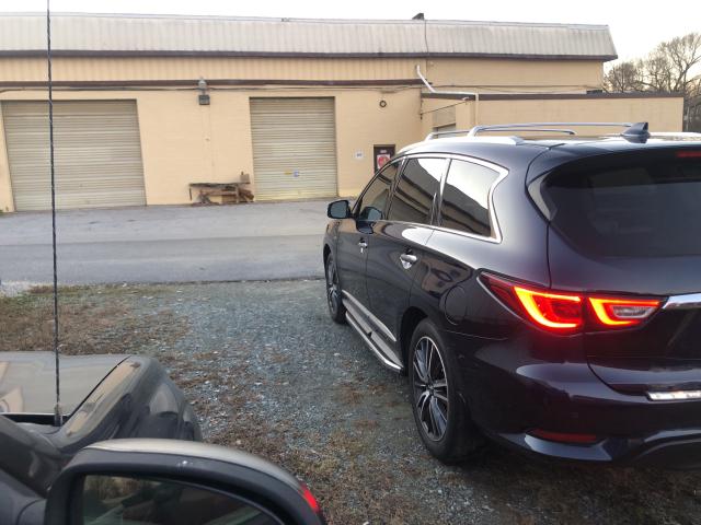 Photo 2 VIN: 5N1DL0MN3HC554508 - INFINITI QX60 