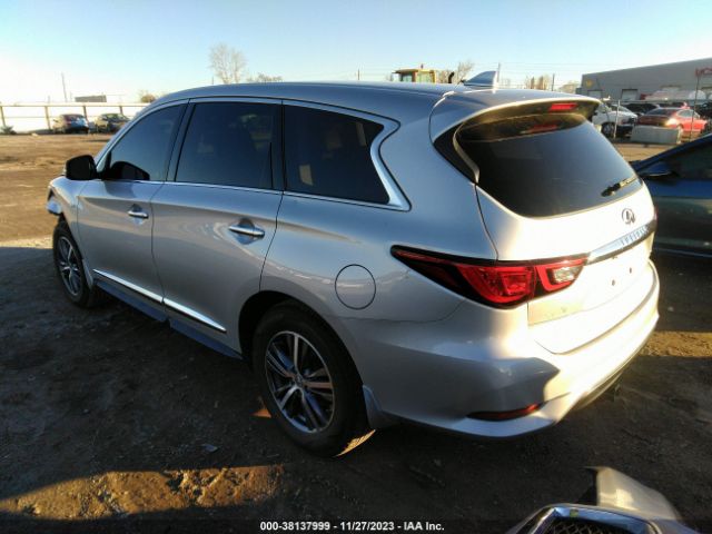 Photo 2 VIN: 5N1DL0MN5JC522472 - INFINITI QX60 