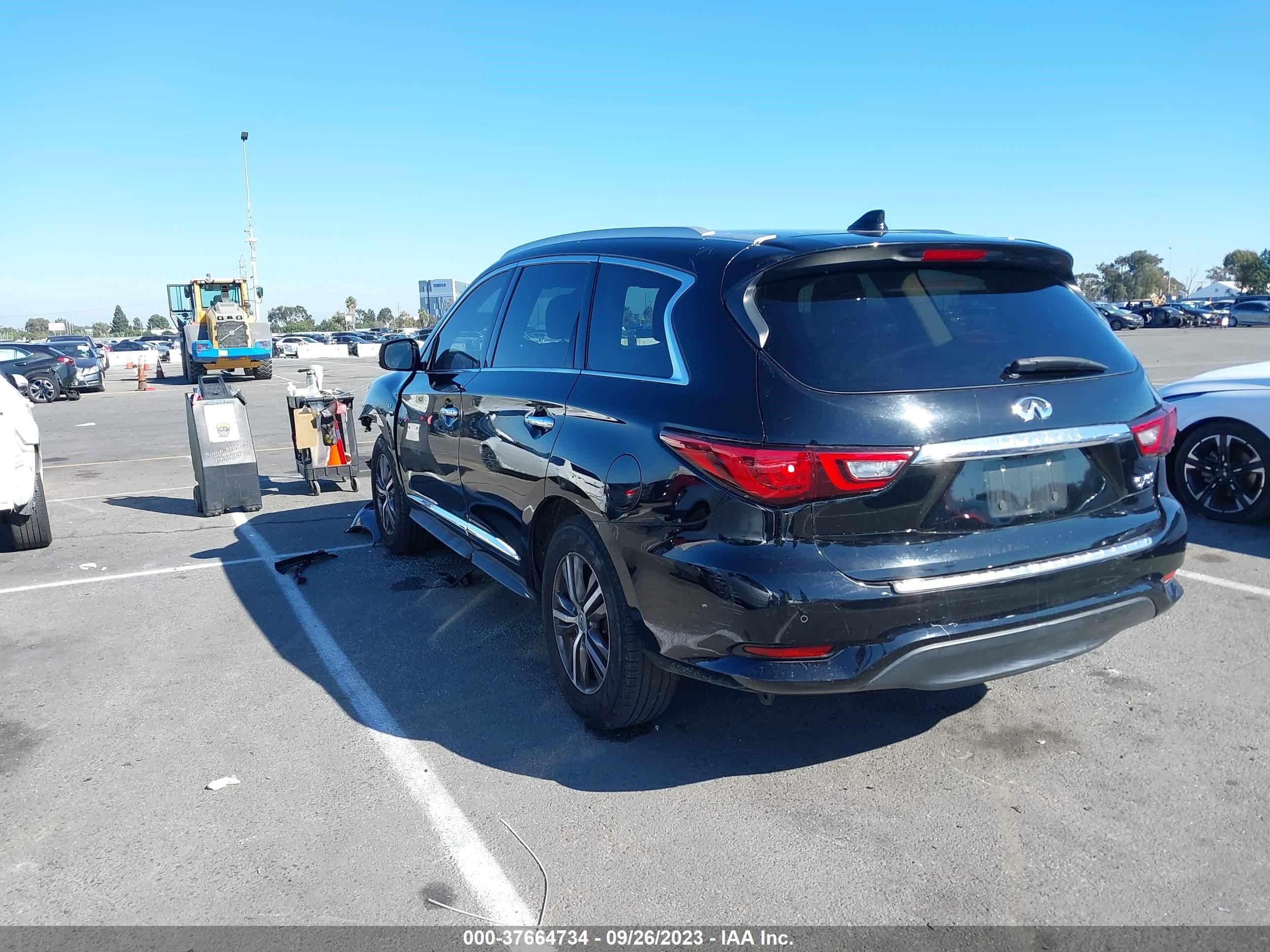 Photo 2 VIN: 5N1DL0MN5LC507053 - INFINITI QX60 