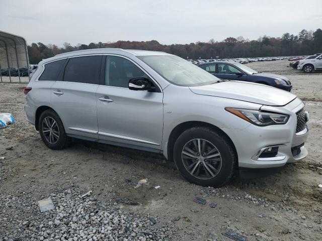 Photo 3 VIN: 5N1DL0MN7JC527642 - INFINITI QX60 