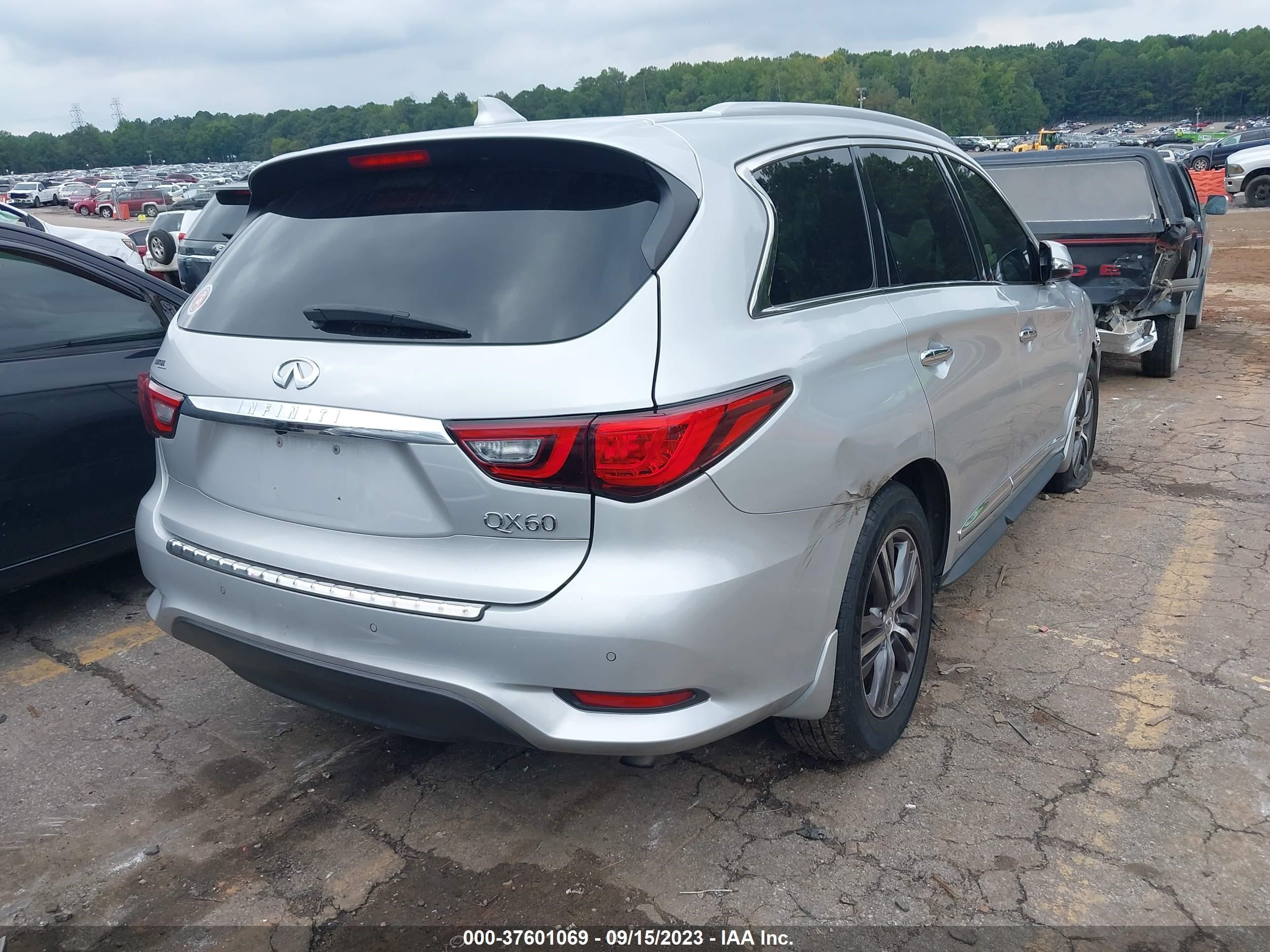 Photo 3 VIN: 5N1DL0MNXKC524560 - INFINITI QX60 