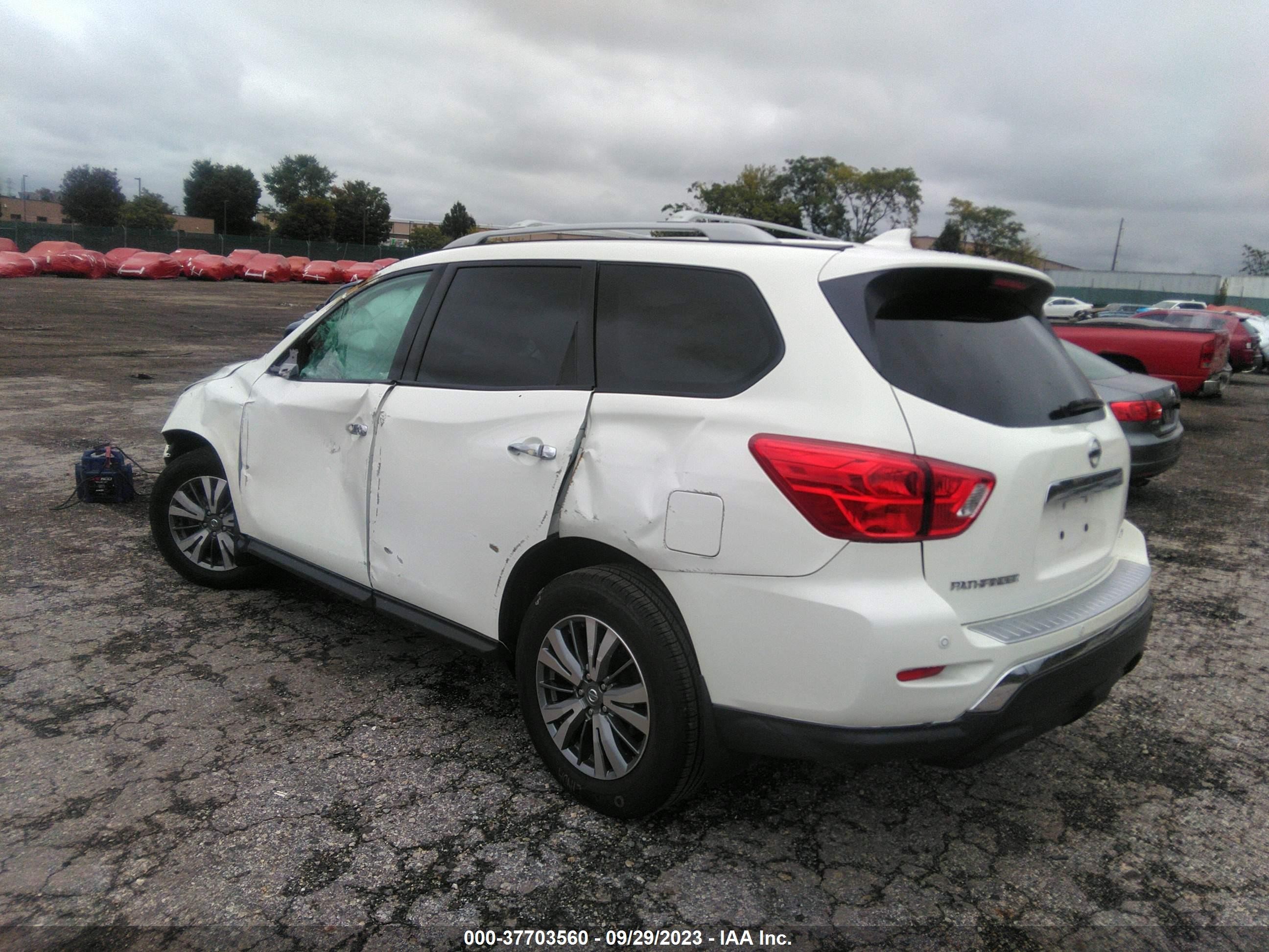 Photo 2 VIN: 5N1DR2AM0LC645699 - NISSAN PATHFINDER 