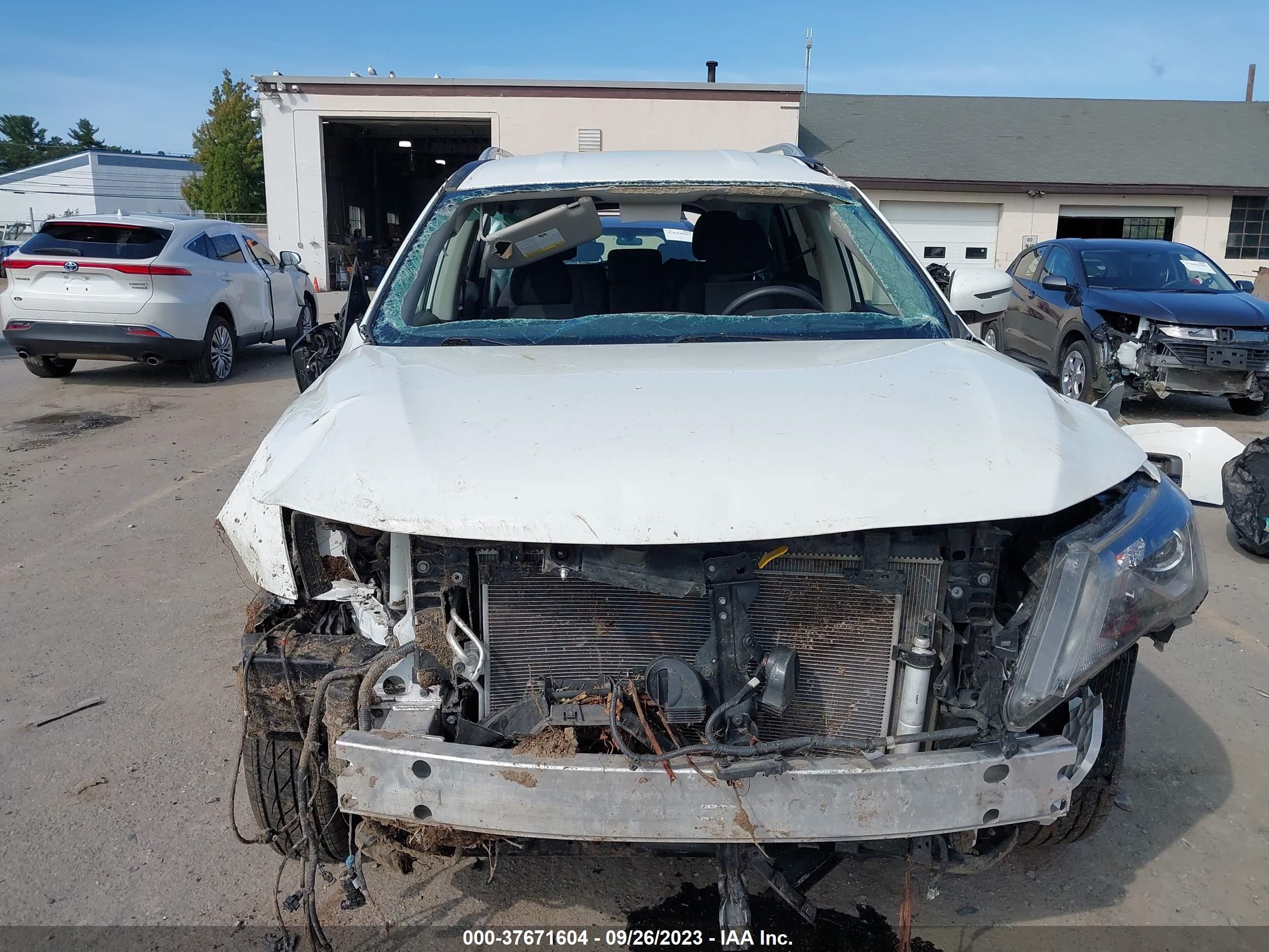 Photo 5 VIN: 5N1DR2AM4LC634897 - NISSAN PATHFINDER 