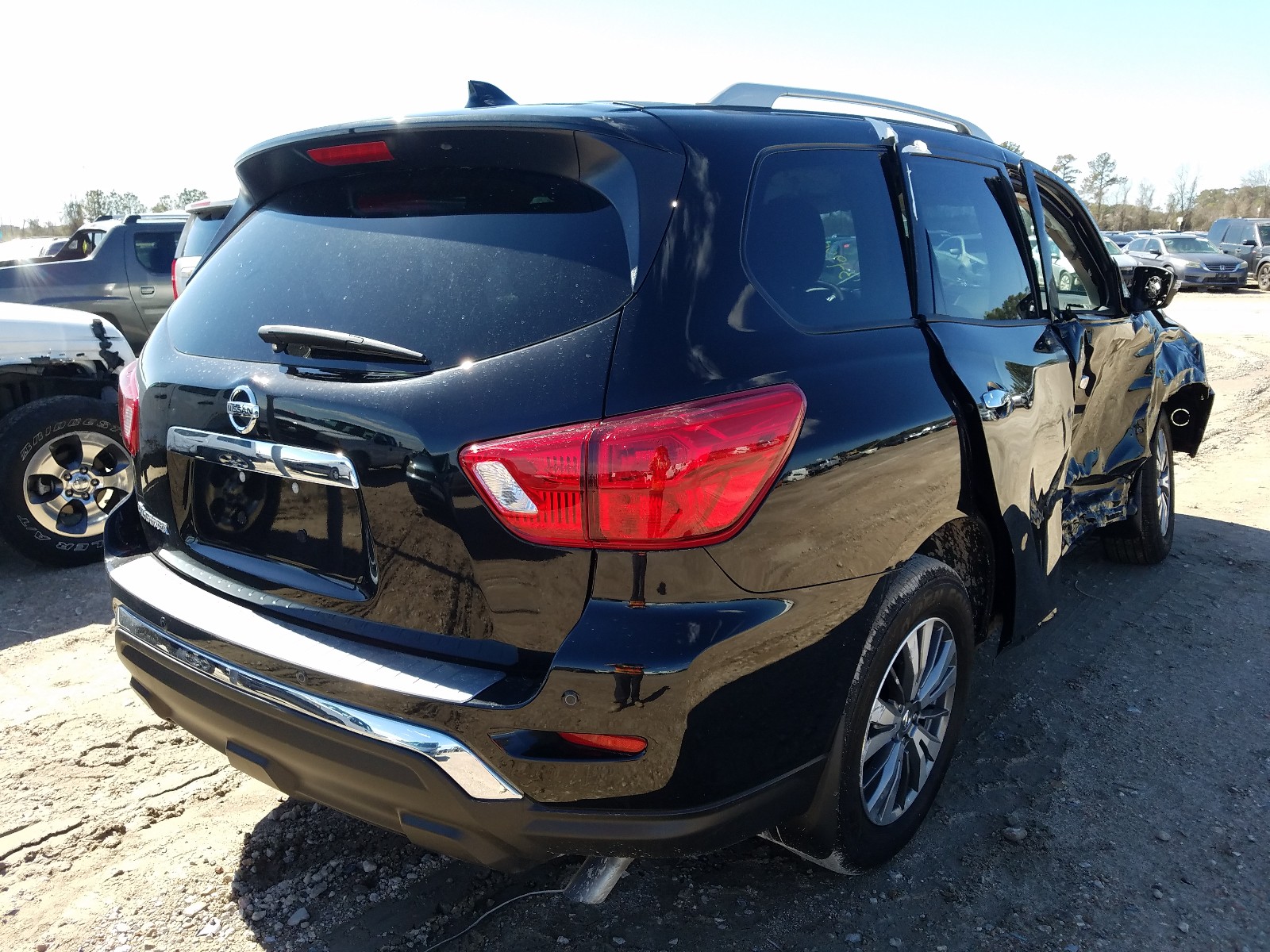 Photo 3 VIN: 5N1DR2AN8LC625838 - NISSAN PATHFINDER 