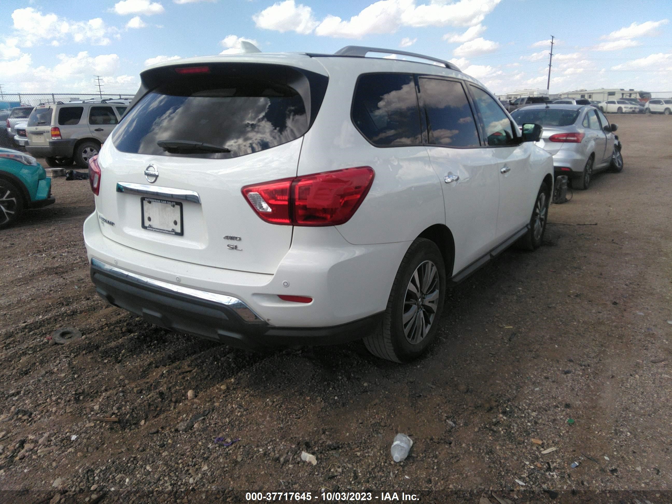 Photo 3 VIN: 5N1DR2CM7LC605083 - NISSAN PATHFINDER 