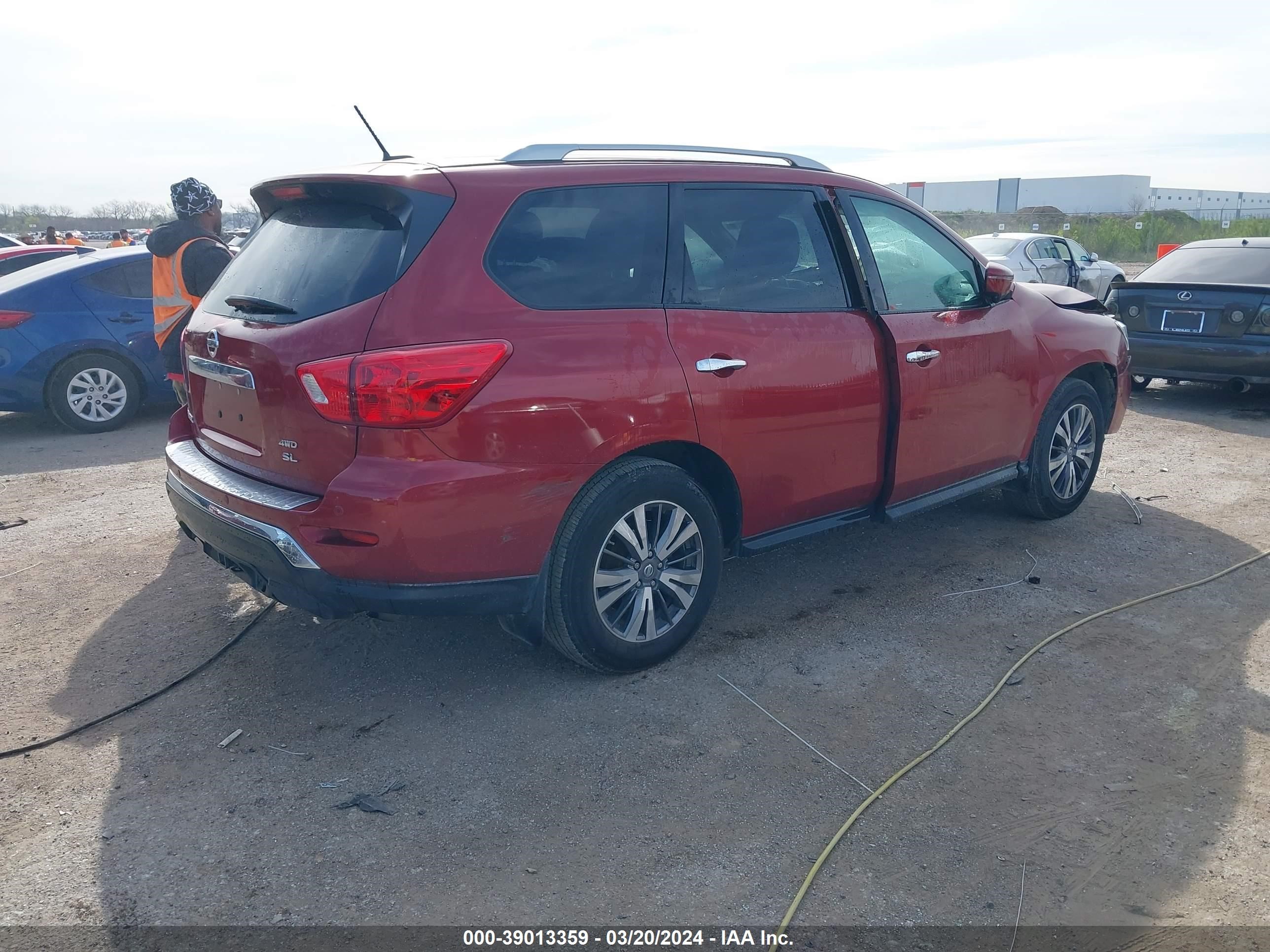 Photo 3 VIN: 5N1DR2MM0HC611233 - NISSAN PATHFINDER 