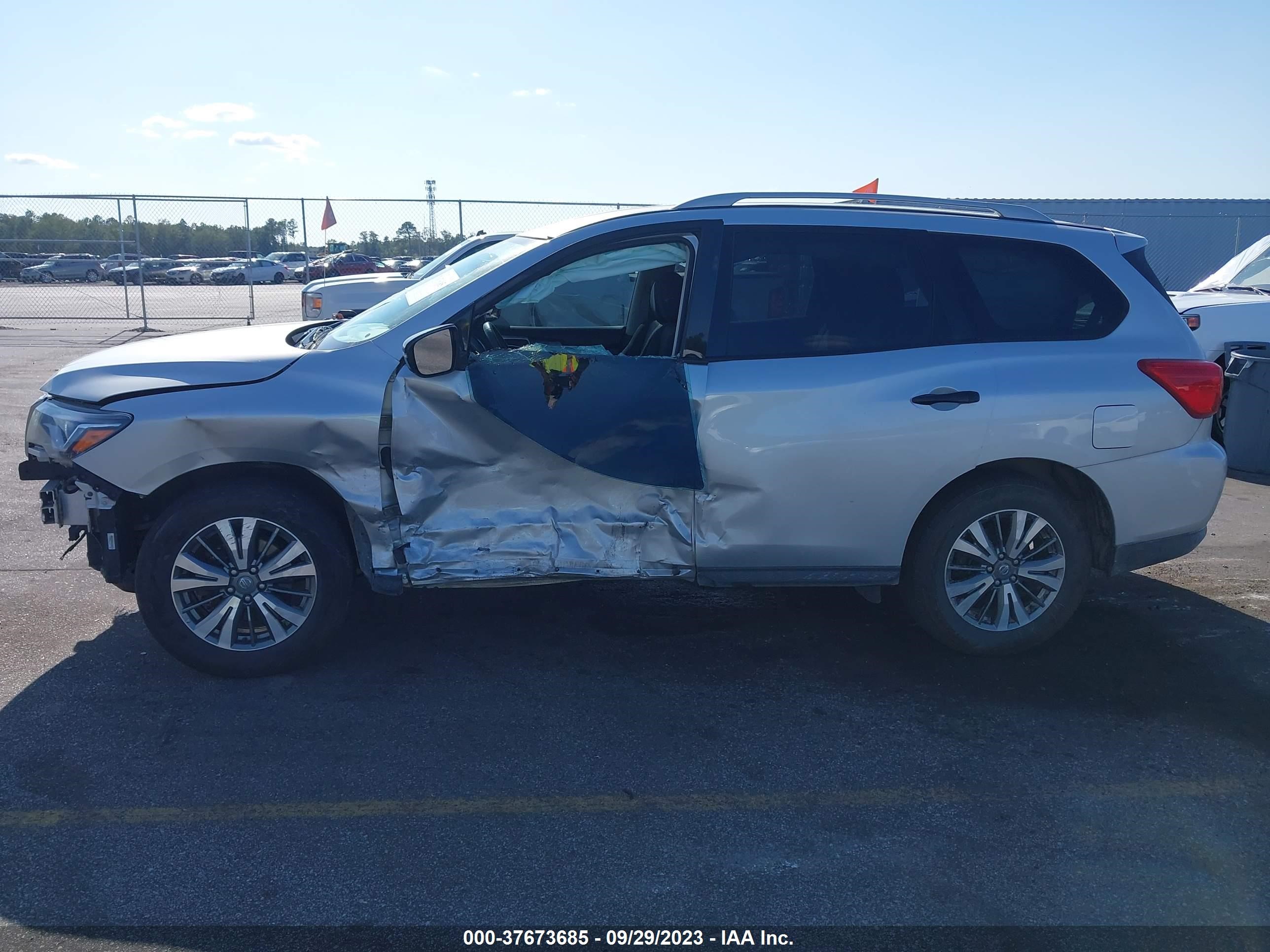 Photo 13 VIN: 5N1DR2MM0KC636897 - NISSAN PATHFINDER 