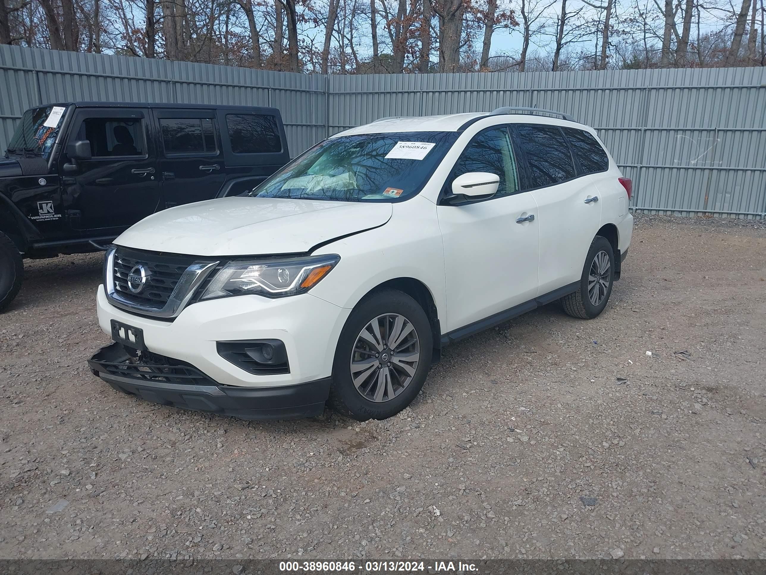 Photo 1 VIN: 5N1DR2MM1HC905577 - NISSAN PATHFINDER 