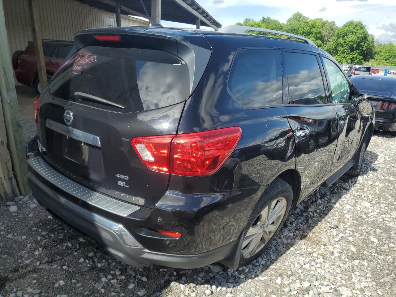 Photo 2 VIN: 5N1DR2MM1JC664898 - NISSAN PATHFINDER 