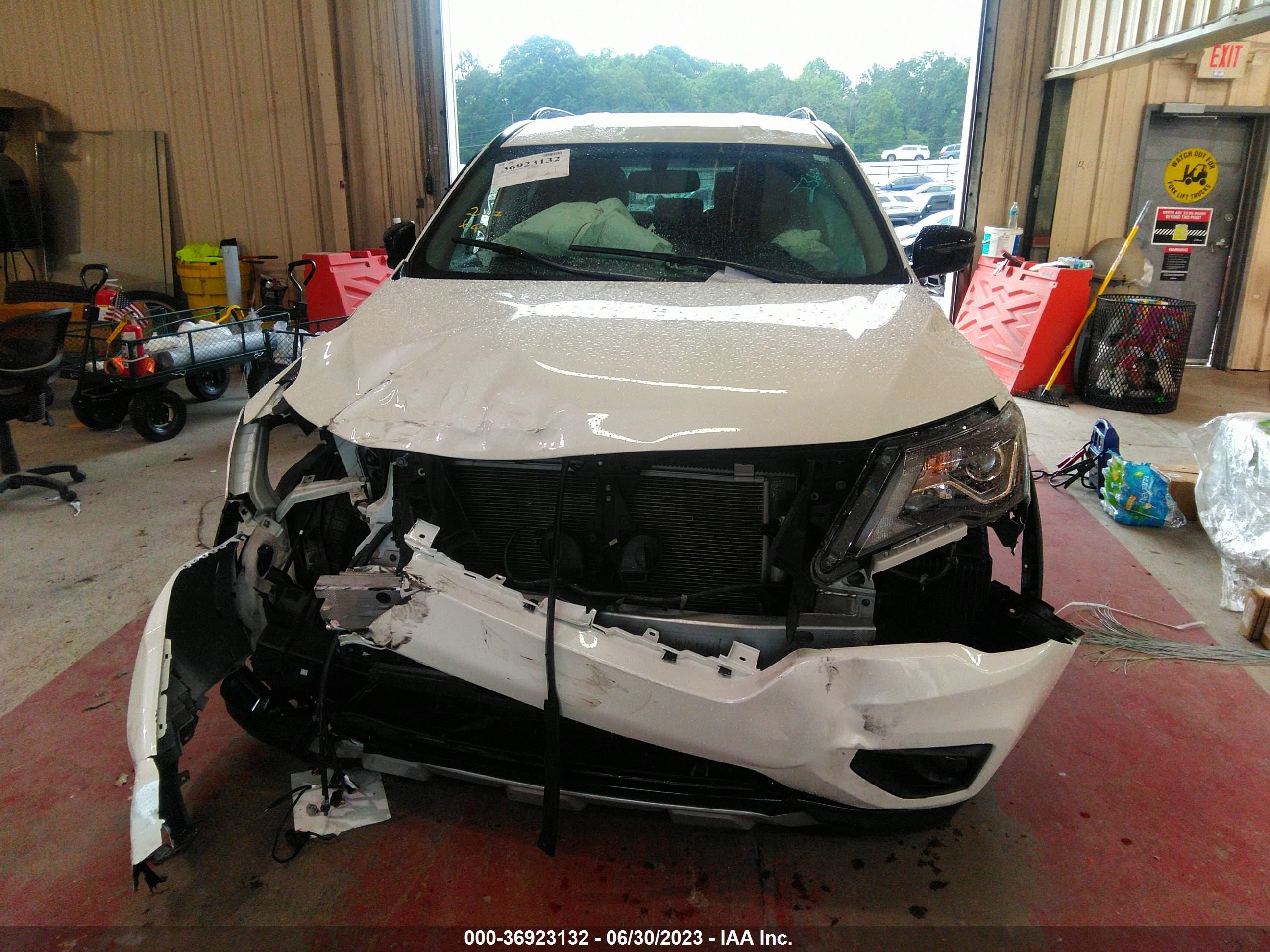 Photo 10 VIN: 5N1DR2MM3KC631872 - NISSAN PATHFINDER 