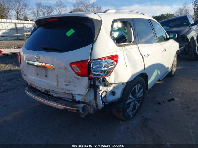 Photo 3 VIN: 5N1DR2MM4HC616547 - NISSAN PATHFINDER 