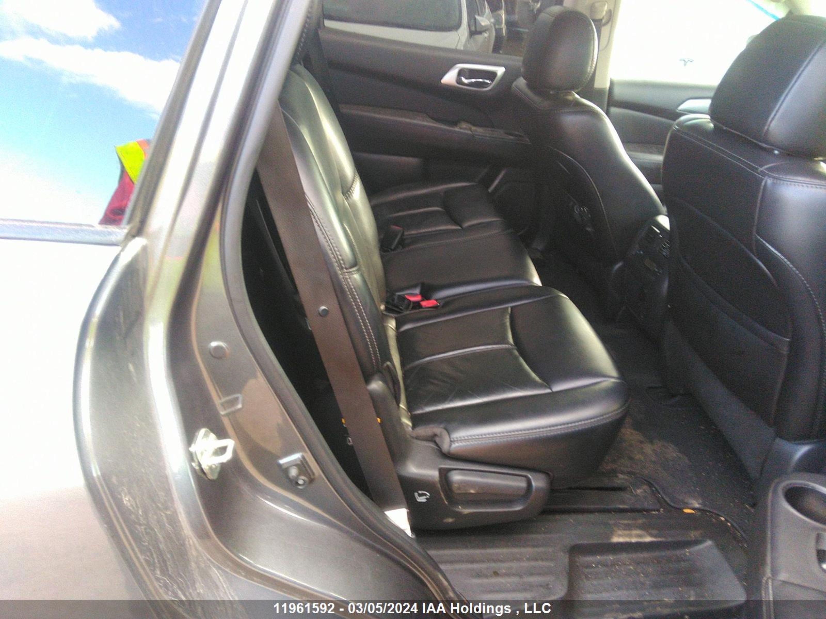 Photo 7 VIN: 5N1DR2MM4HC691104 - NISSAN PATHFINDER 