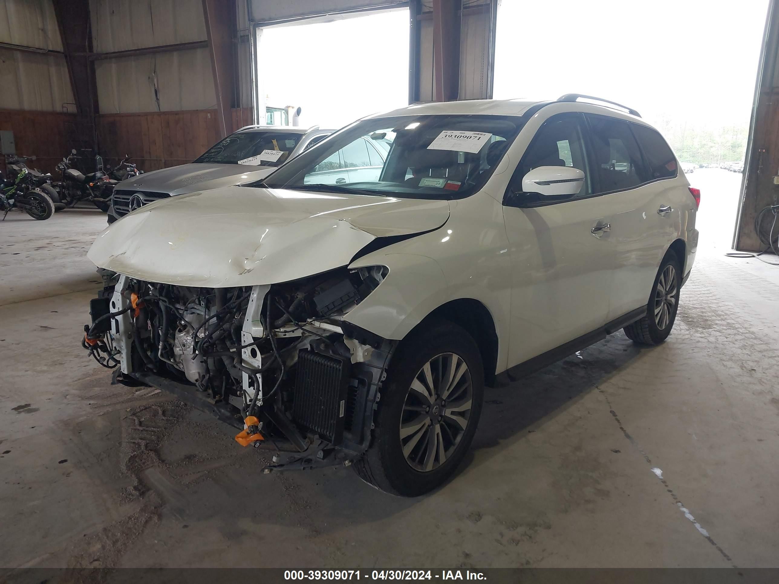 Photo 1 VIN: 5N1DR2MM4JC647013 - NISSAN PATHFINDER 