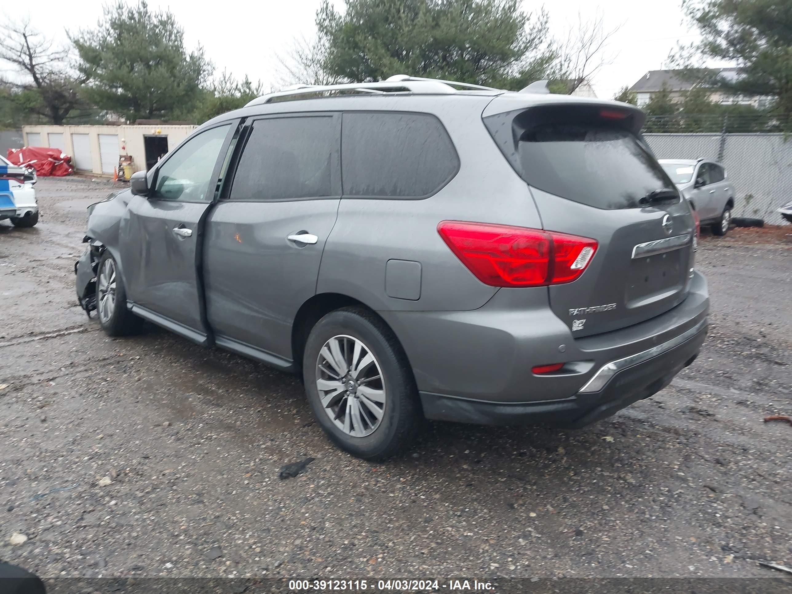 Photo 2 VIN: 5N1DR2MM4KC587980 - NISSAN PATHFINDER 