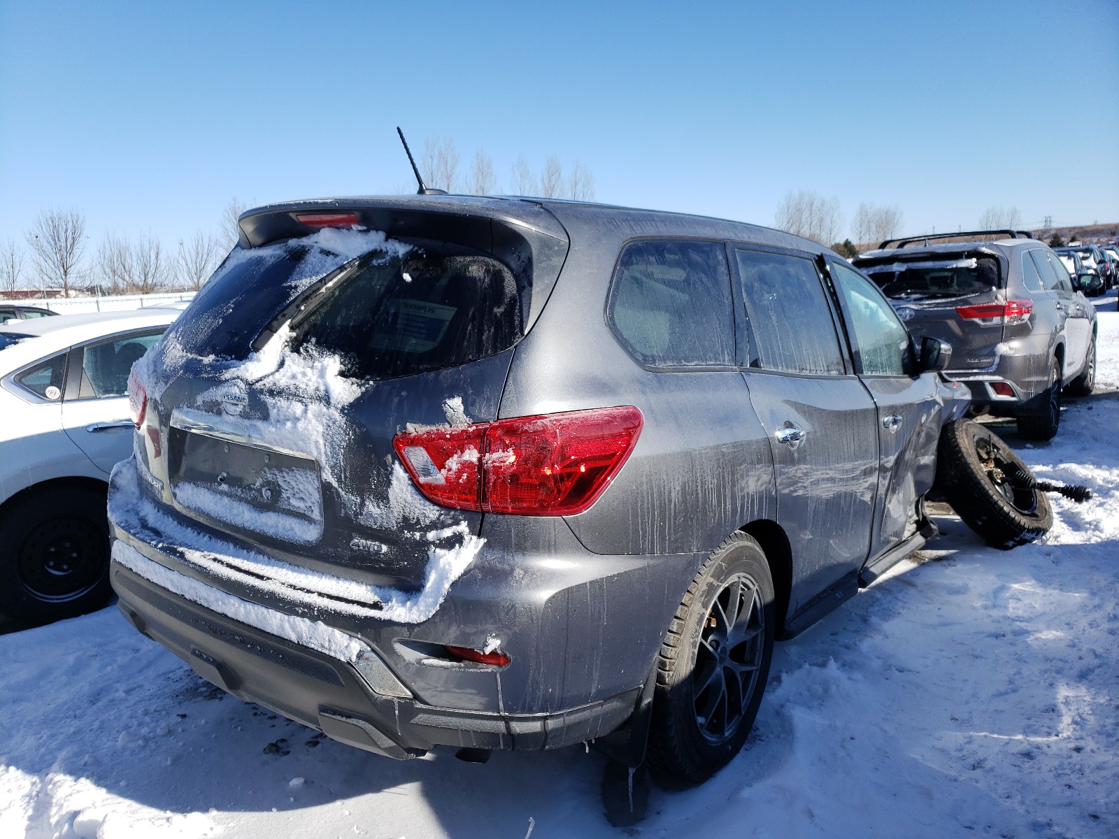 Photo 3 VIN: 5N1DR2MM5JC672339 - NISSAN PATHFINDER 