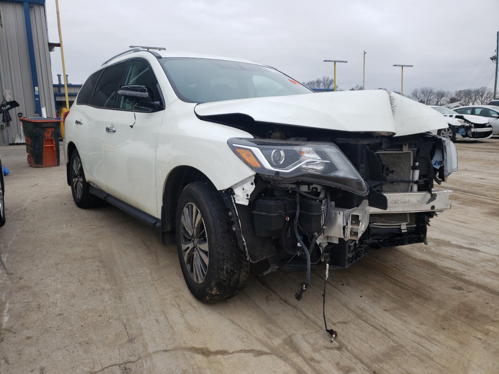 Photo 0 VIN: 5N1DR2MM6HC641496 - NISSAN PATHFINDER 