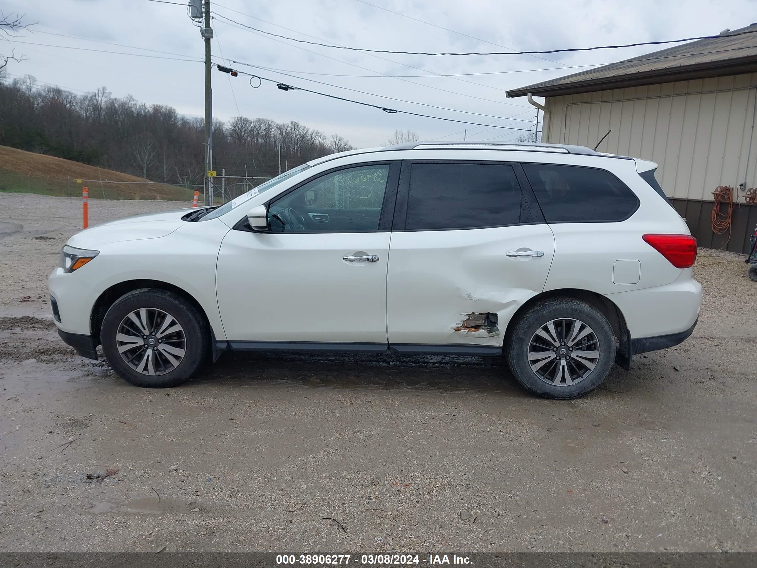 Photo 13 VIN: 5N1DR2MM6JC604339 - NISSAN PATHFINDER 