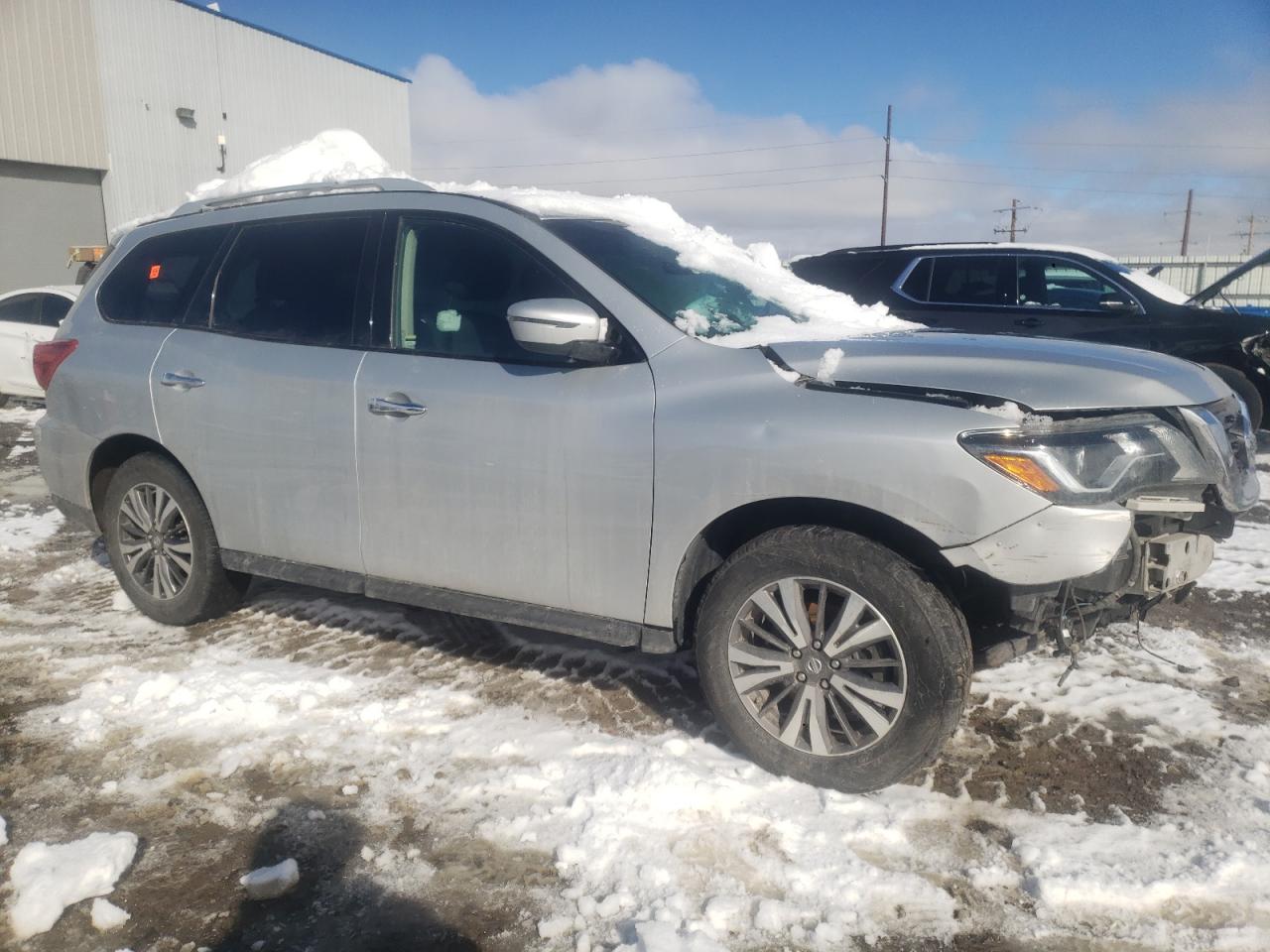 Photo 3 VIN: 5N1DR2MM7JC604589 - NISSAN PATHFINDER 