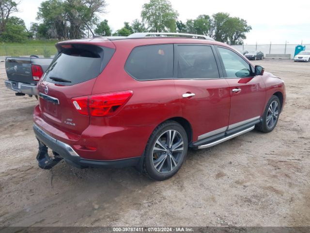 Photo 3 VIN: 5N1DR2MM9JC627565 - NISSAN PATHFINDER 