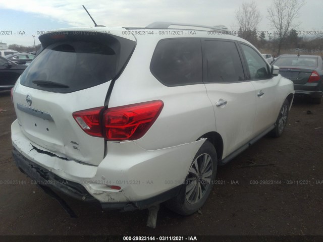 Photo 3 VIN: 5N1DR2MMXHC618965 - NISSAN PATHFINDER 