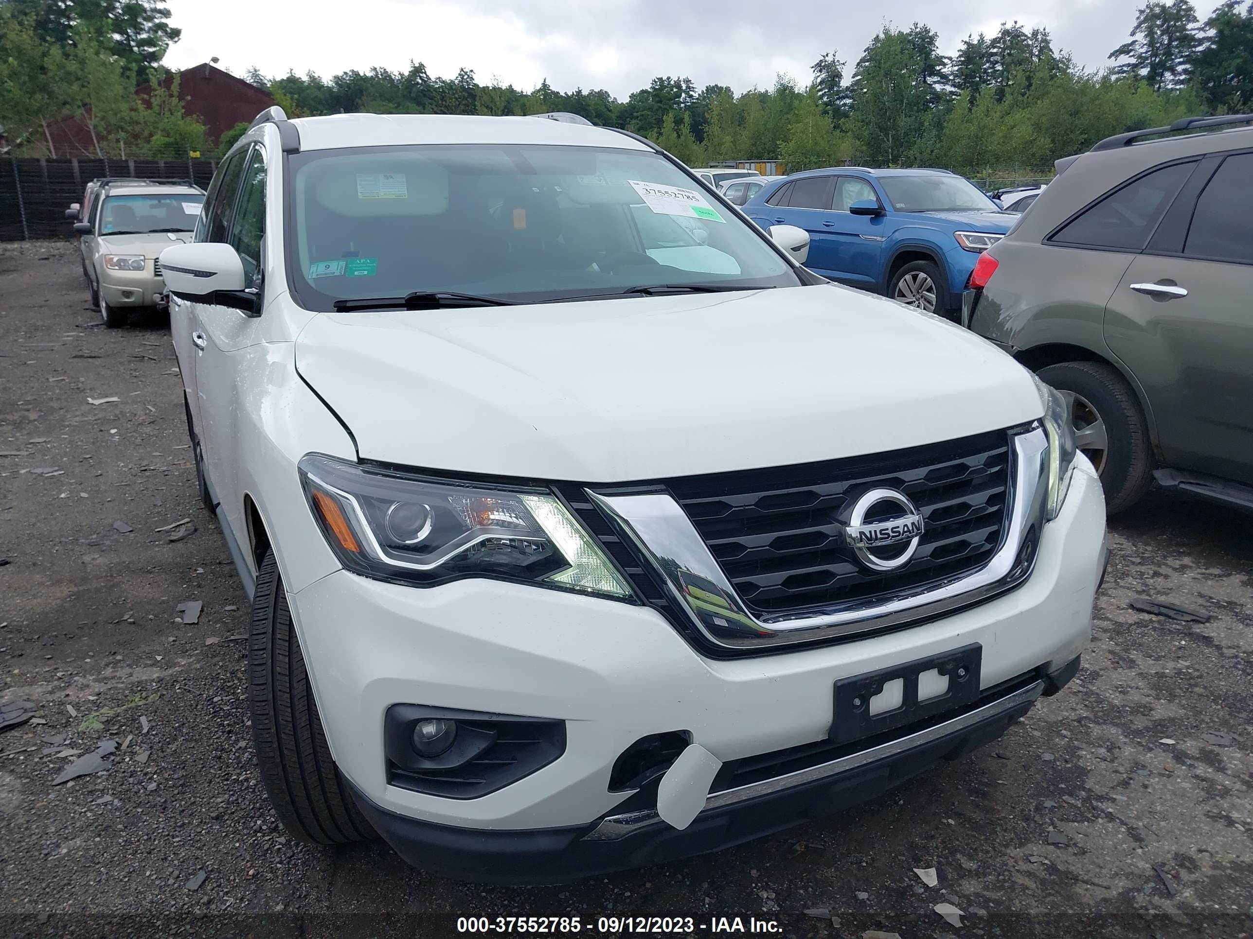 Photo 5 VIN: 5N1DR2MMXJC621757 - NISSAN PATHFINDER 