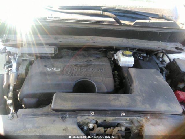 Photo 9 VIN: 5N1DR2MN0JC655909 - NISSAN PATHFINDER 