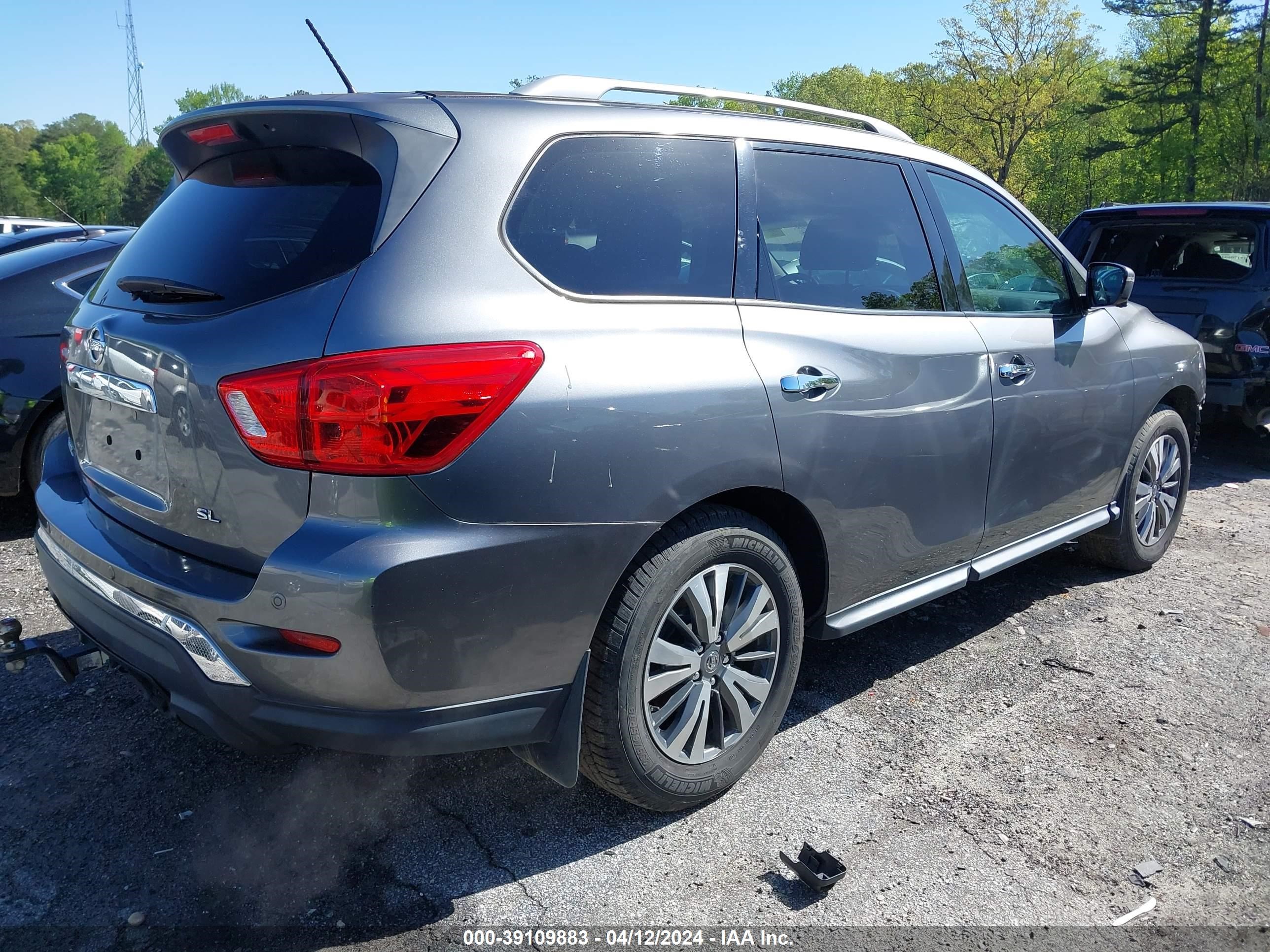 Photo 3 VIN: 5N1DR2MN1HC603960 - NISSAN PATHFINDER 