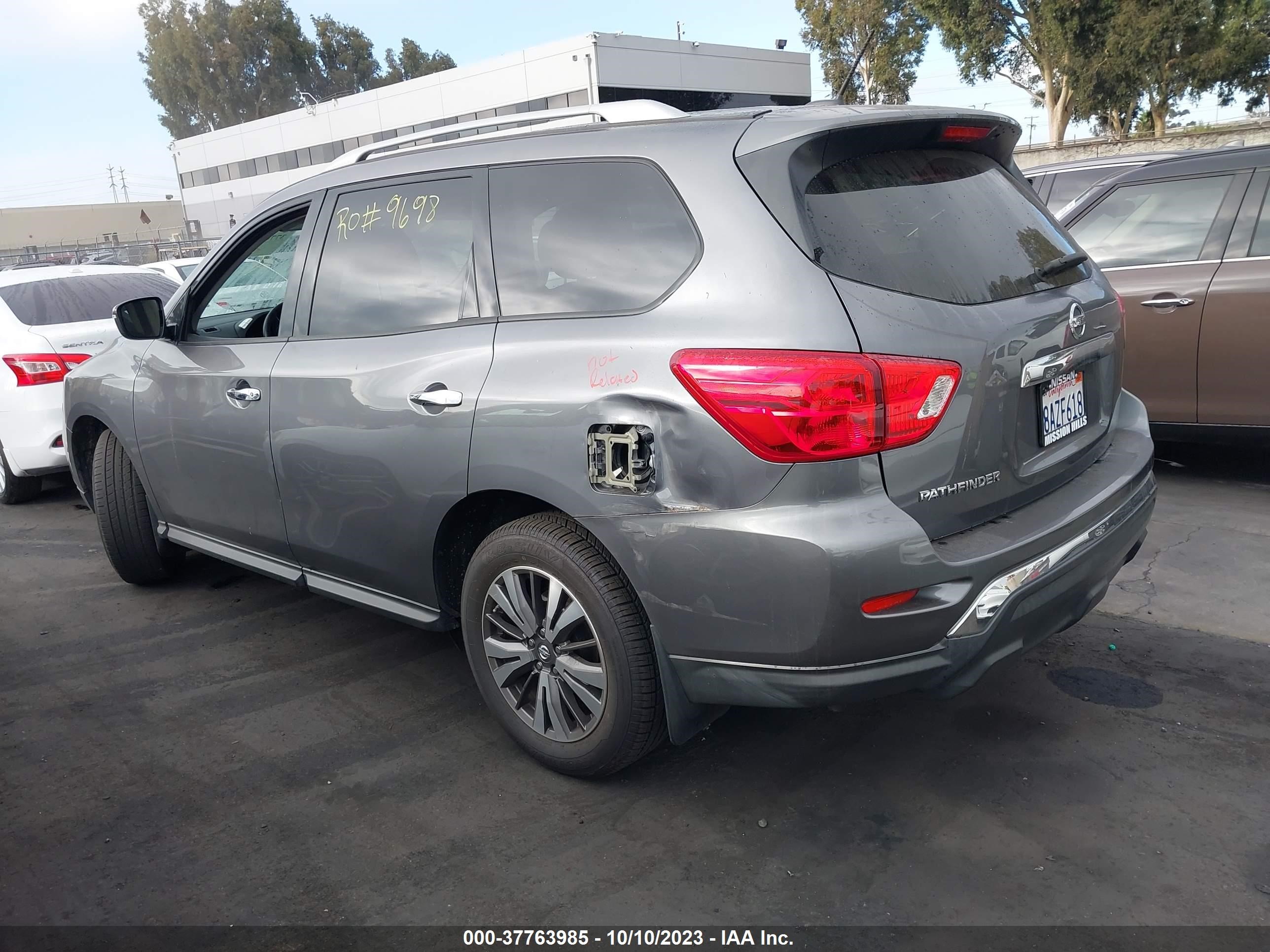 Photo 2 VIN: 5N1DR2MN1HC911128 - NISSAN PATHFINDER 