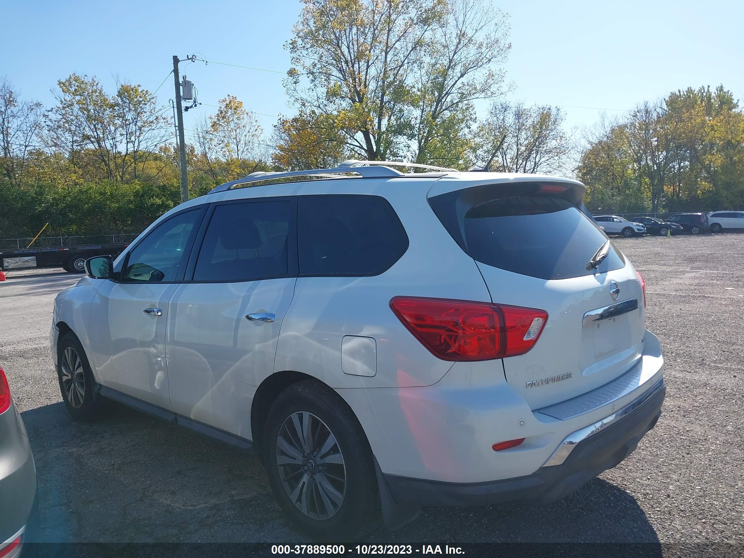 Photo 13 VIN: 5N1DR2MN2HC660555 - NISSAN PATHFINDER 