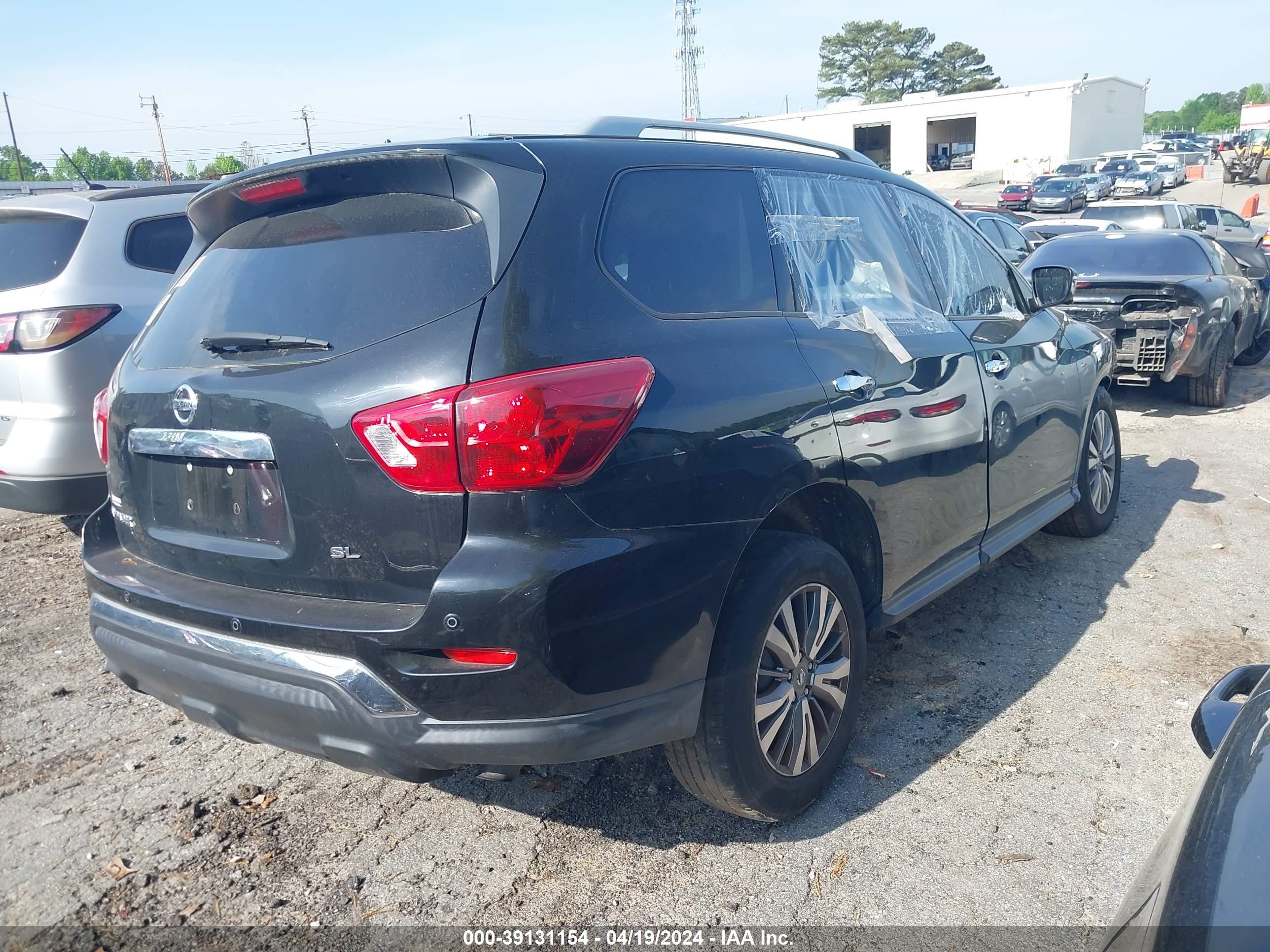 Photo 3 VIN: 5N1DR2MN2JC616304 - NISSAN PATHFINDER 