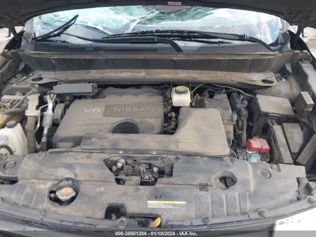 Photo 9 VIN: 5N1DR2MN3JC638814 - NISSAN PATHFINDER 